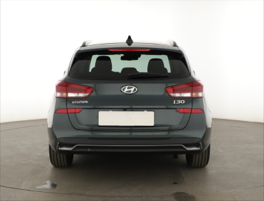 Hyundai i30 - 2025
