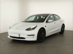 Tesla Model 3 - 2022