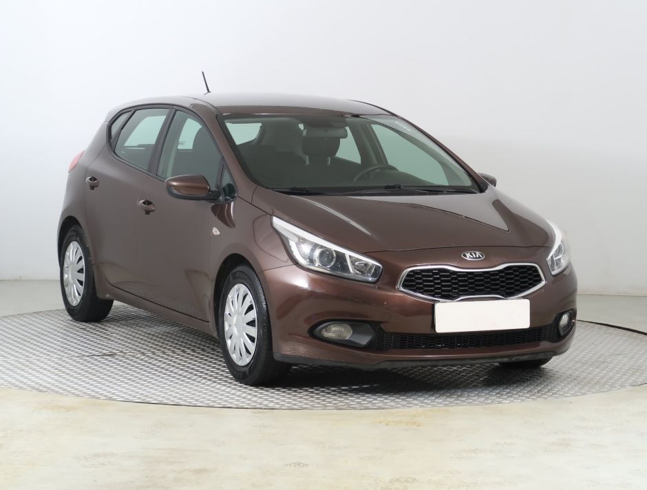 Kia Ceed - 2013