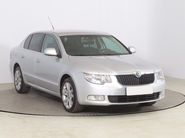Škoda Superb, 2009