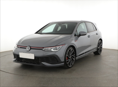 Volkswagen Golf - 2021