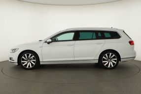 Volkswagen Passat - 2017