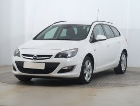 Opel Astra - 2013