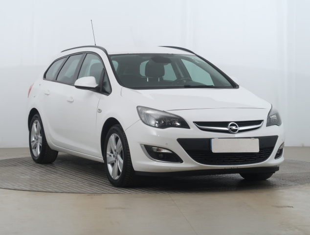 Opel Astra 2013