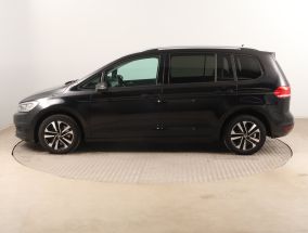 Volkswagen Touran - 2021