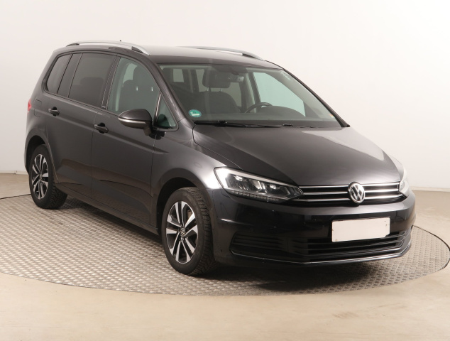 Volkswagen Touran 2021