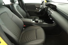 Mercedes-Benz CLA - 2023