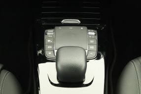 Mercedes-Benz CLA - 2023
