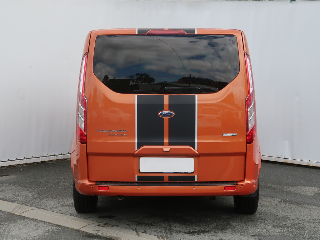 Ford Tourneo Custom