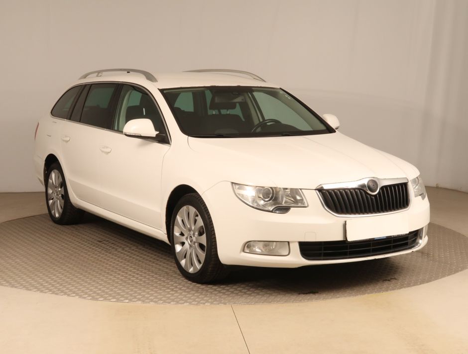 Skoda Superb - 2011