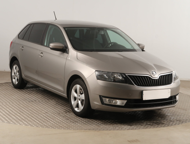 Škoda Rapid Spaceback 2015