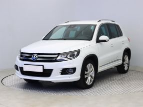 Volkswagen Tiguan - 2014