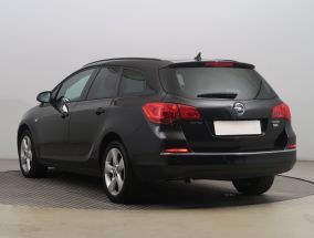 Opel Astra - 2015