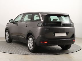 Peugeot 5008 - 2021