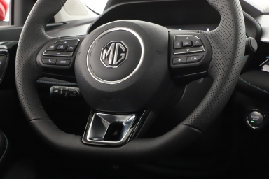 MG 5 - 2025