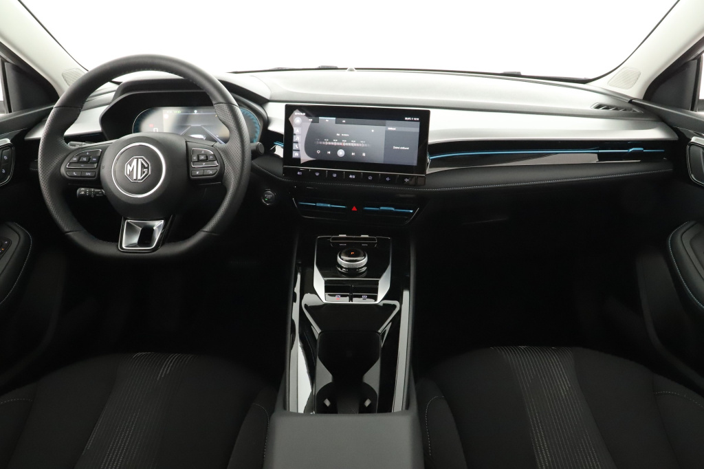 MG 5