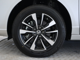 MG 5