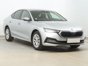 Škoda Octavia - 2020