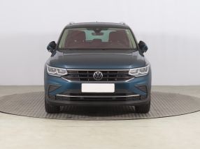 Volkswagen Tiguan - 2020