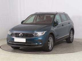 Volkswagen Tiguan - 2020