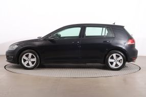 Volkswagen Golf - 2013