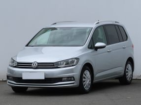 Volkswagen Touran - 2016