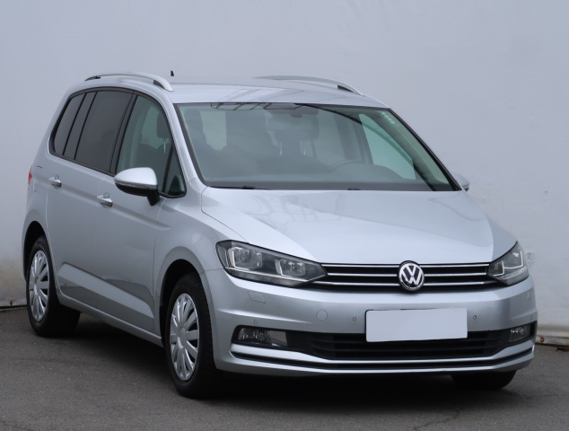 Volkswagen Touran 2016