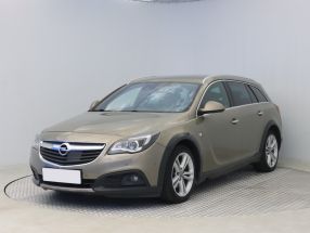 Opel Insignia - 2013