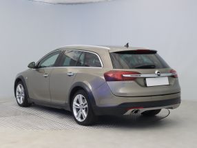 Opel Insignia - 2013