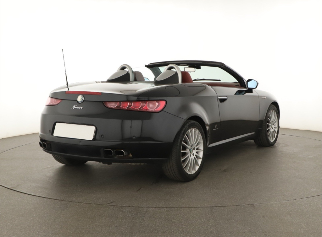 Alfa Romeo Spider