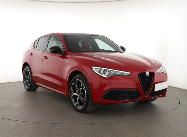 Alfa Romeo Stelvio 2022