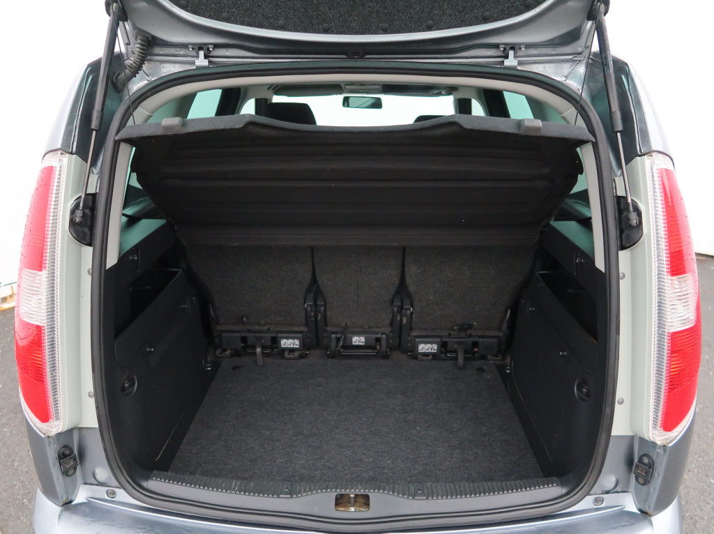 Škoda Roomster