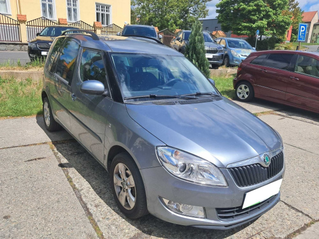 Škoda Roomster 2011
