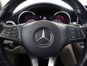 Mercedes-Benz C - 2015