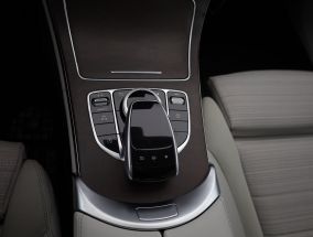 Mercedes-Benz C - 2015