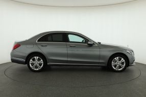 Mercedes-Benz C - 2015
