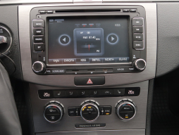 Volkswagen Passat 2012