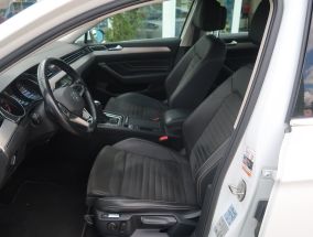 Volkswagen Passat - 2021
