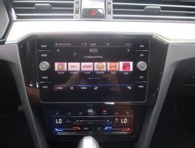Volkswagen Passat - 2021