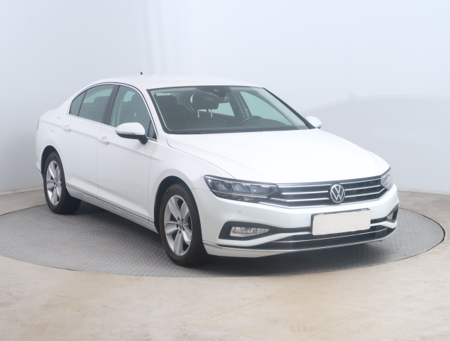 Volkswagen Passat 2021