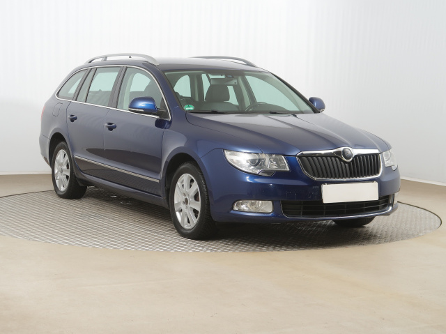 Škoda Superb, 2010