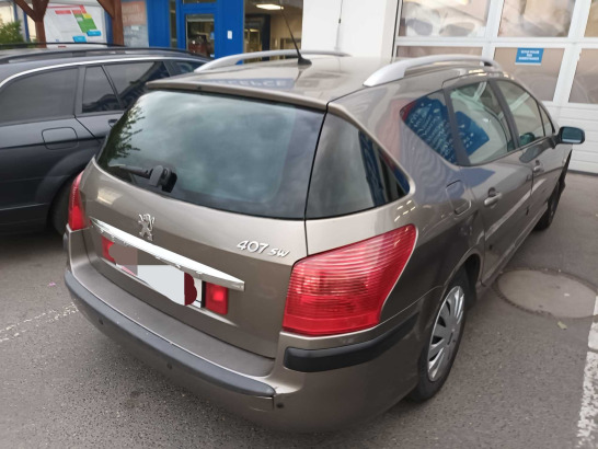 Peugeot 407