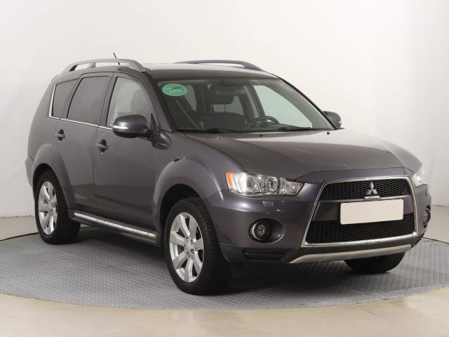 Mitsubishi Outlander 2010