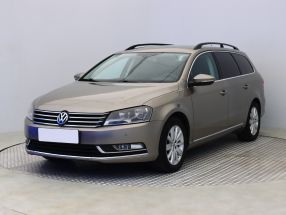 Volkswagen Passat - 2014