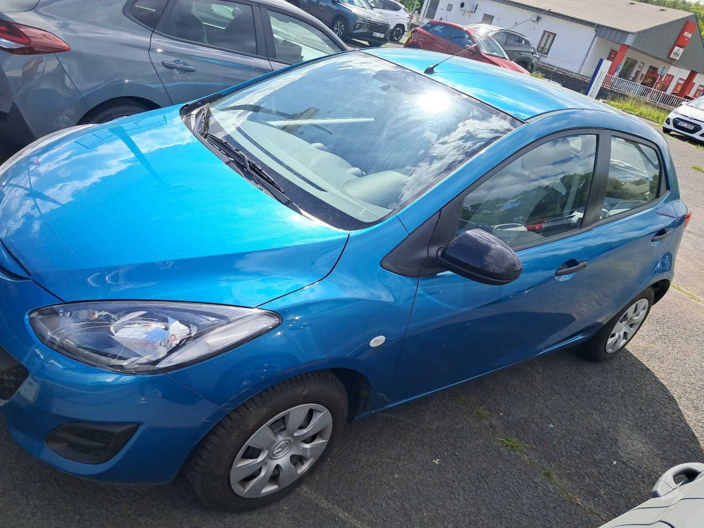 Mazda 2