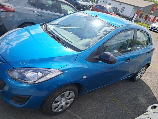 Mazda 2 2013