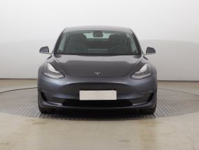 Tesla Model 3 - 2020
