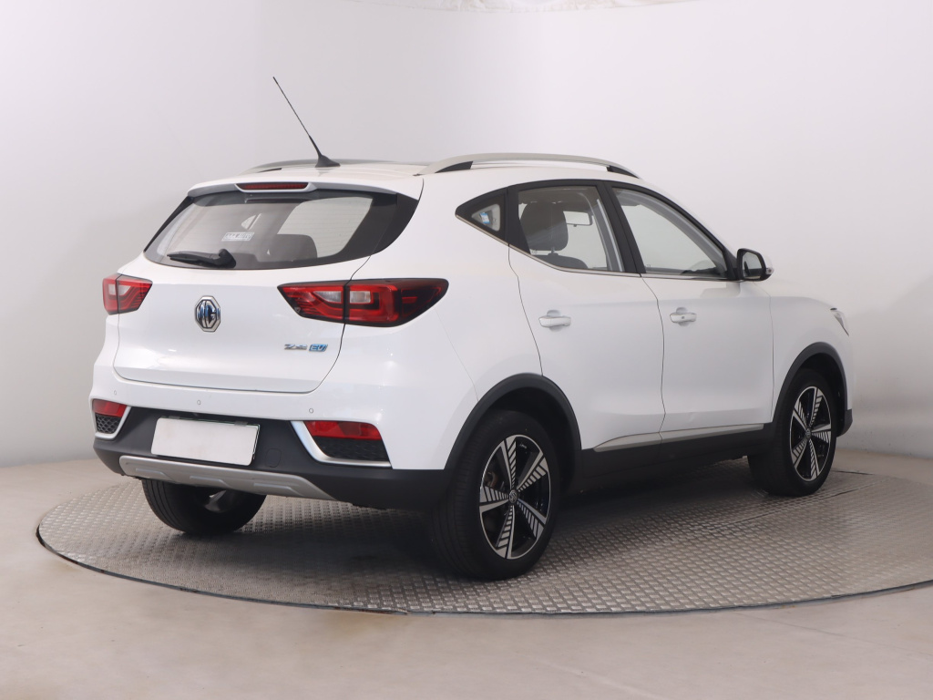 MG ZS SUV