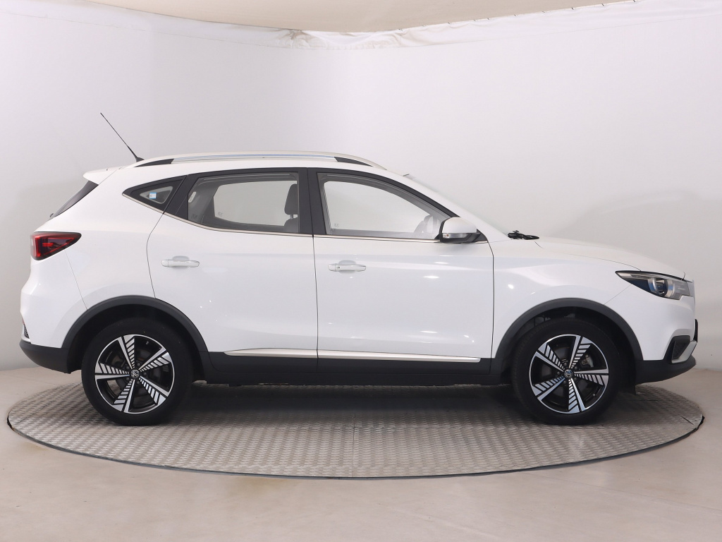 MG ZS SUV