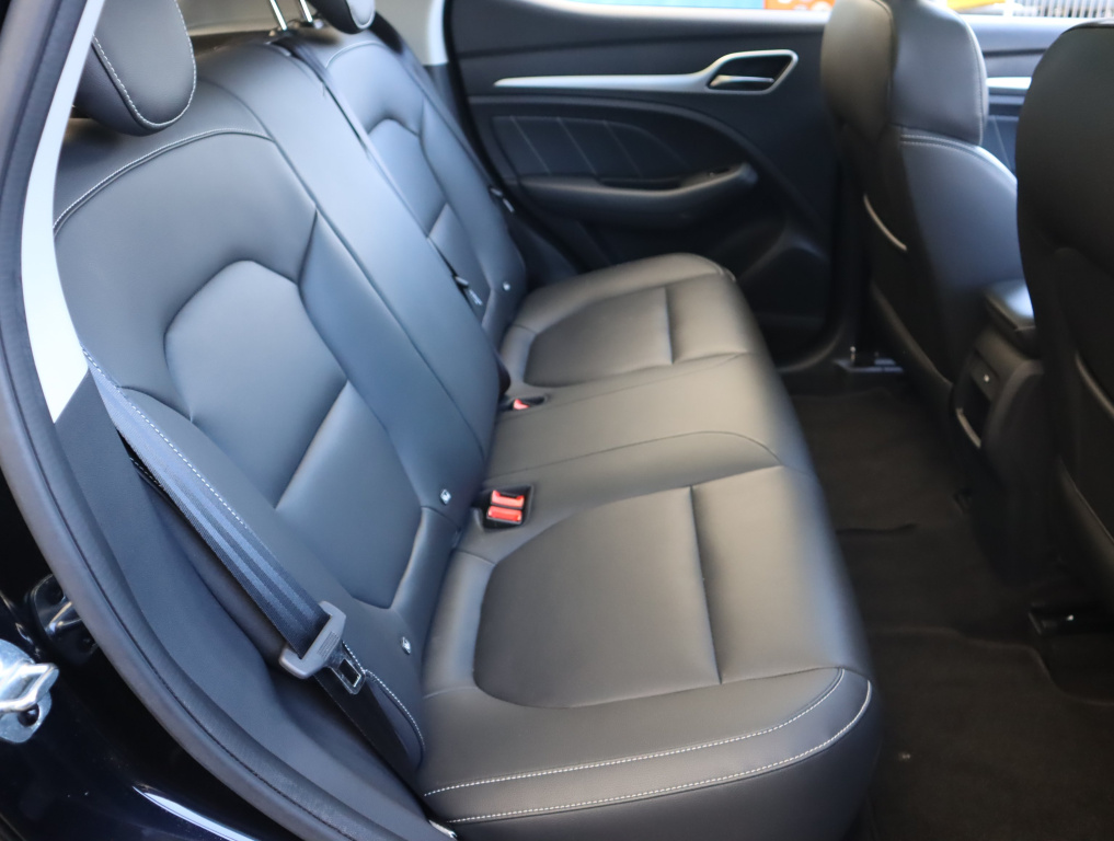 MG ZS SUV